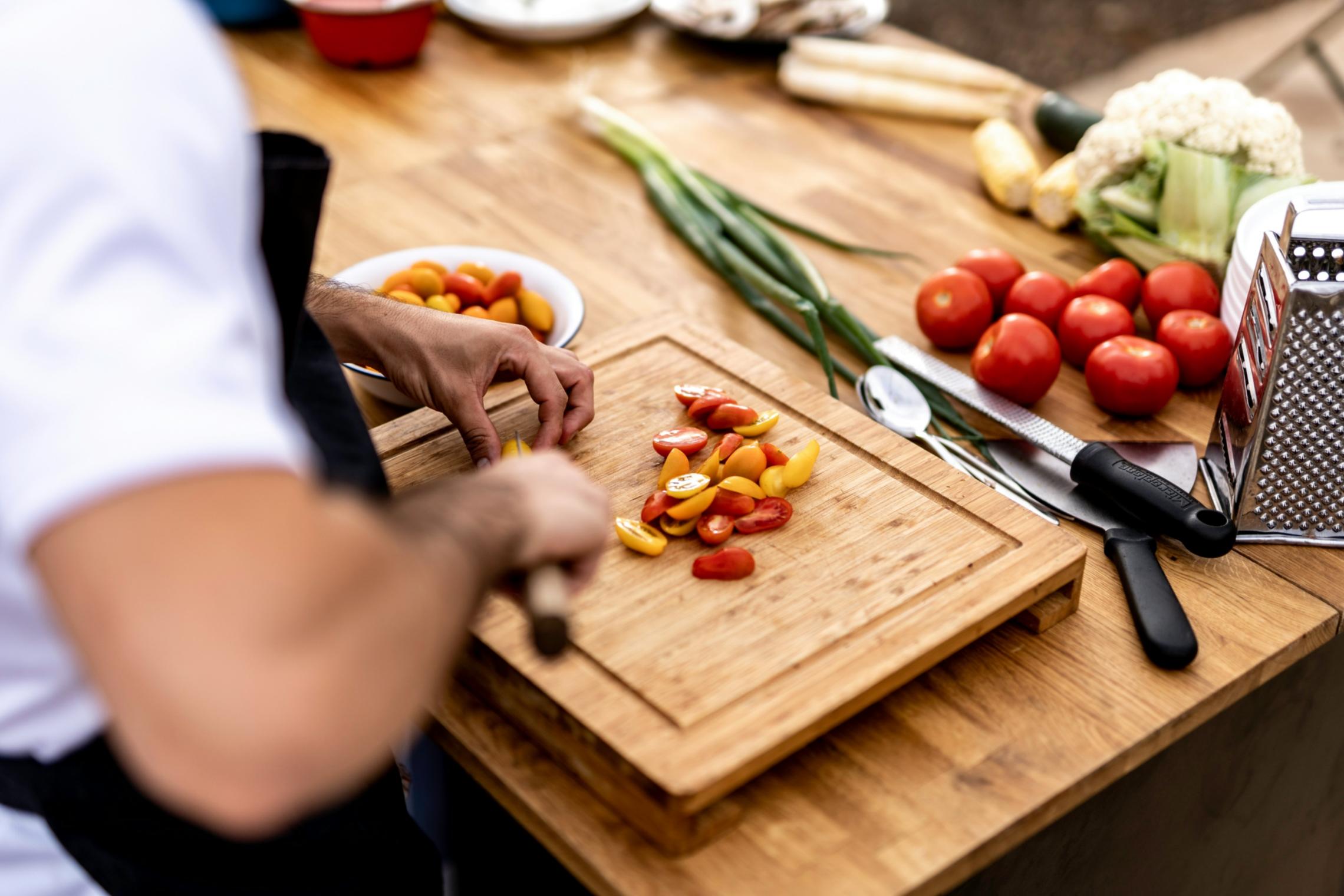 Kochen (c) Foto von Or Hakim auf Unsplash